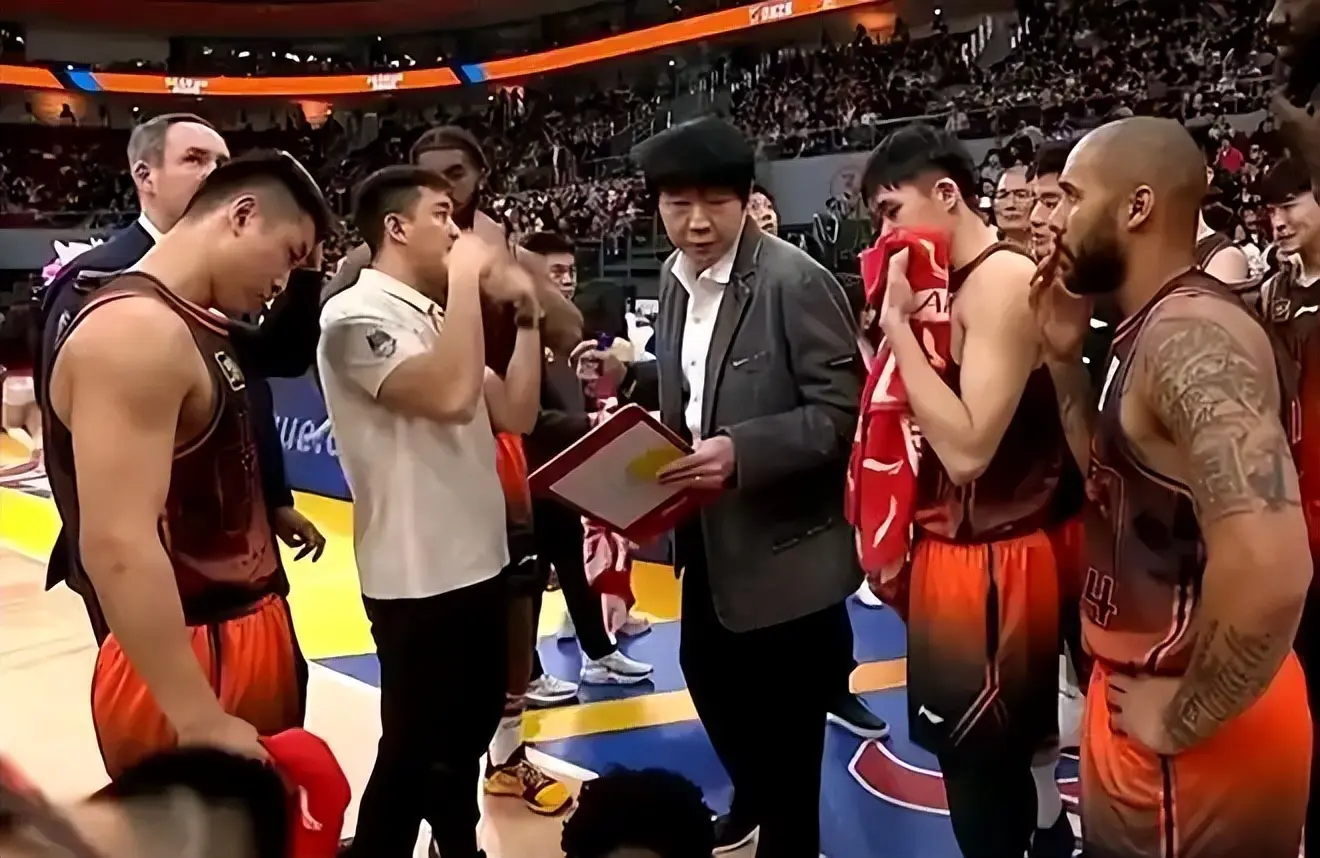 日夏季联赛, 邱彪作出决, 连胜 日夏季联赛, 邱彪作出决, 连胜