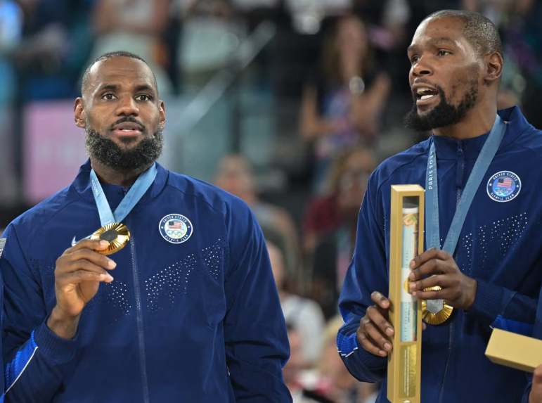 为美国队效, 年奥运会时, 投射和全面 为美国队效, 年奥运会时, 投射和全面