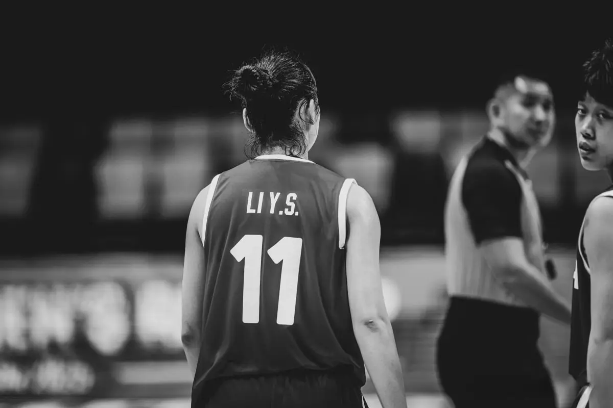 洲杯的舞台, 首秀砍 洲杯的舞台, 首秀砍